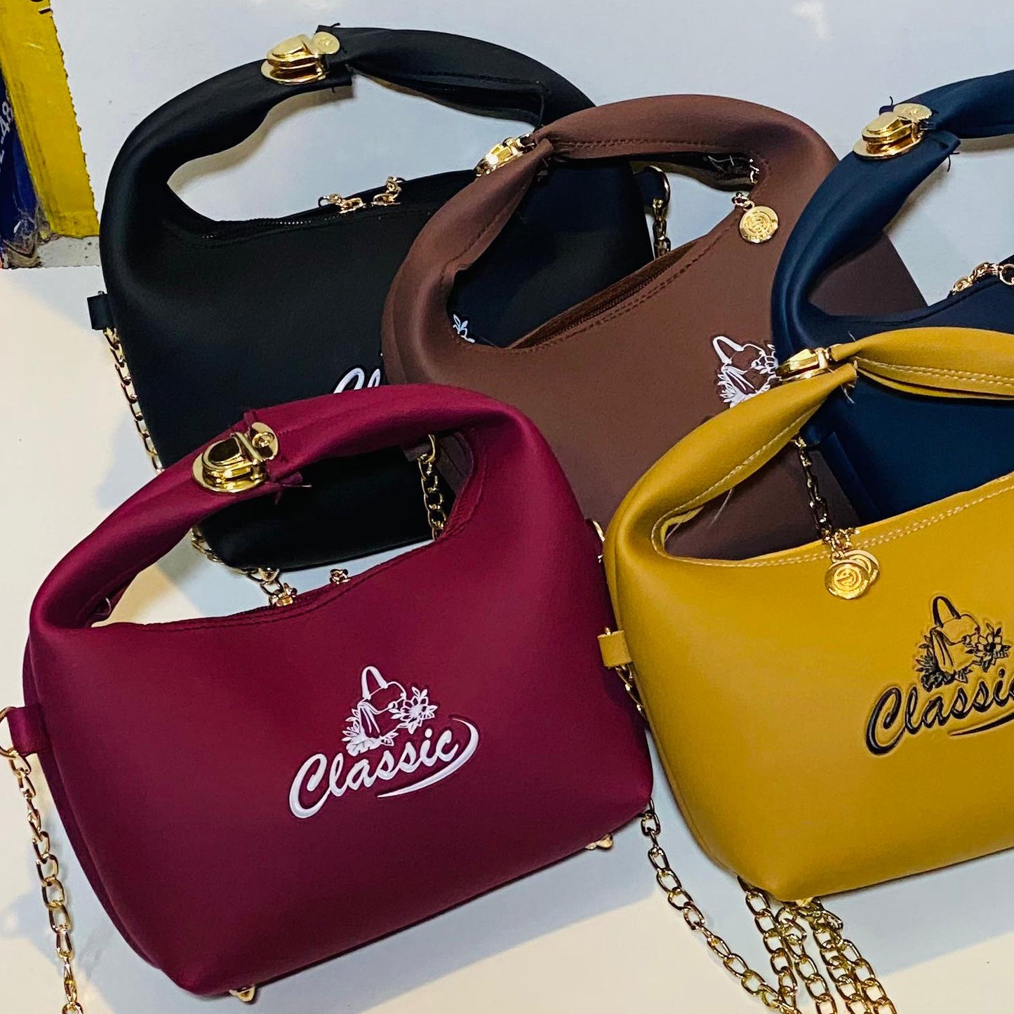 Stylish Medium Size with Long Chain | Premium 8 Colors