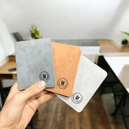 Minimalist Premium Card Holder – Slim, Stylish & Modern